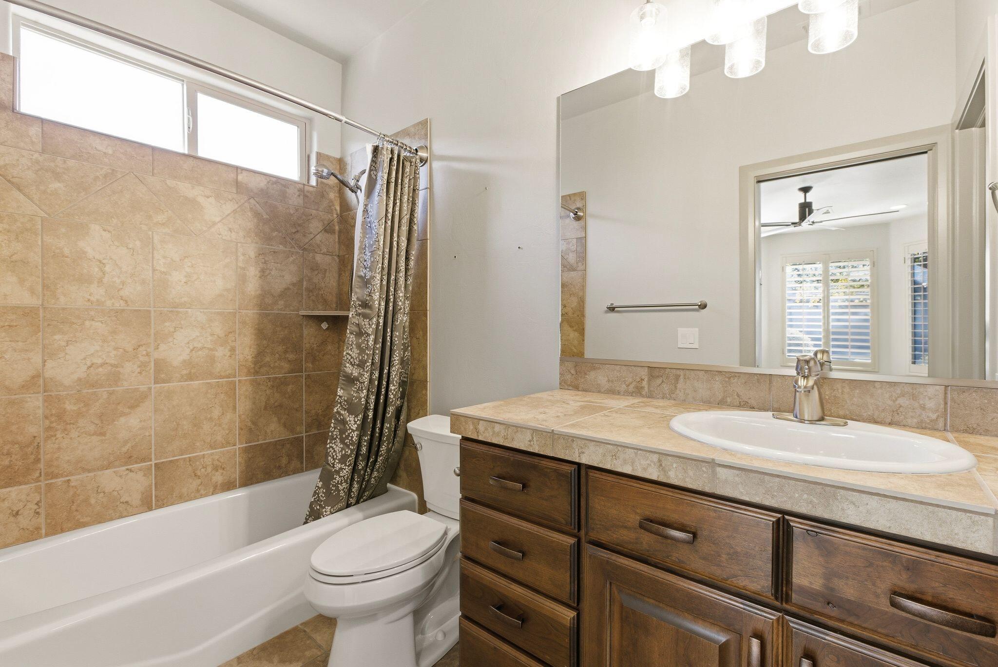 WAILEA FALLS AT STONEBRIDGE - Residential