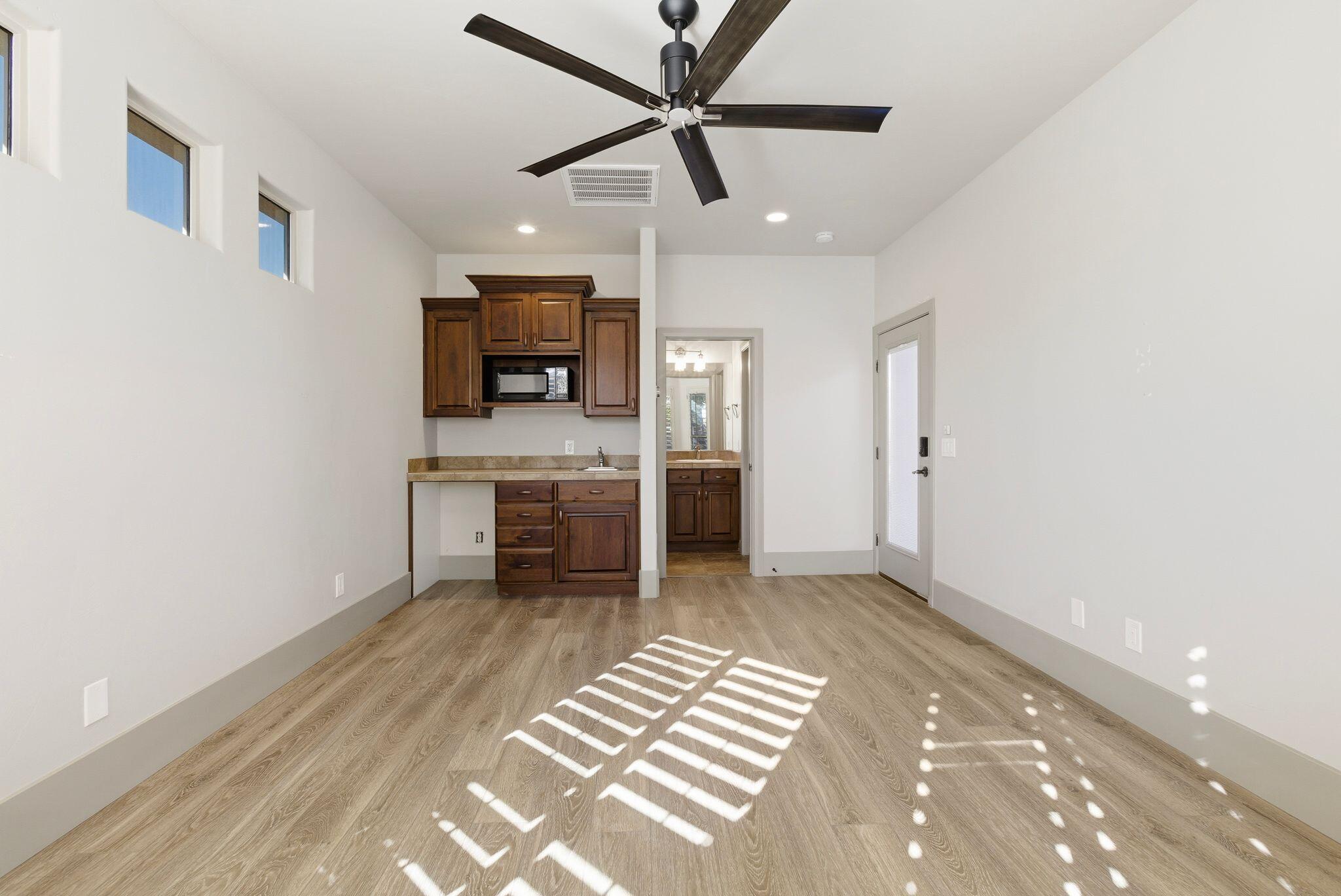 WAILEA FALLS AT STONEBRIDGE - Residential