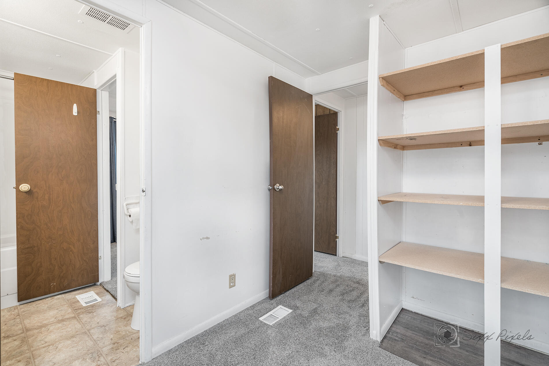 PLEASANT VIEW MOBILE HOME PARK - Residential