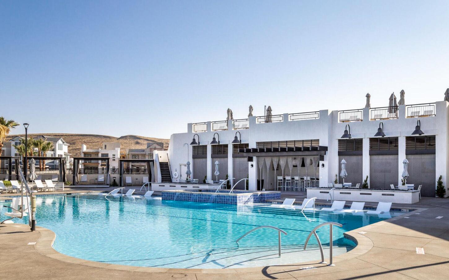 AUBURN HILLS - Residential