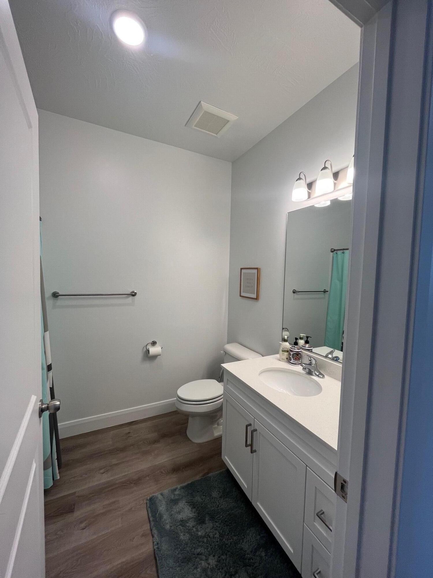 AUBURN HILLS - Residential