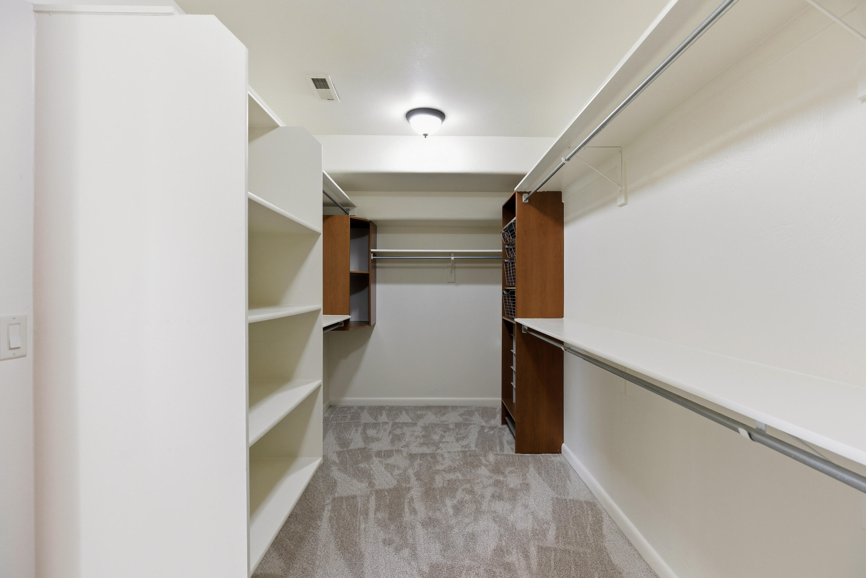 SHONTO POINT - Residential