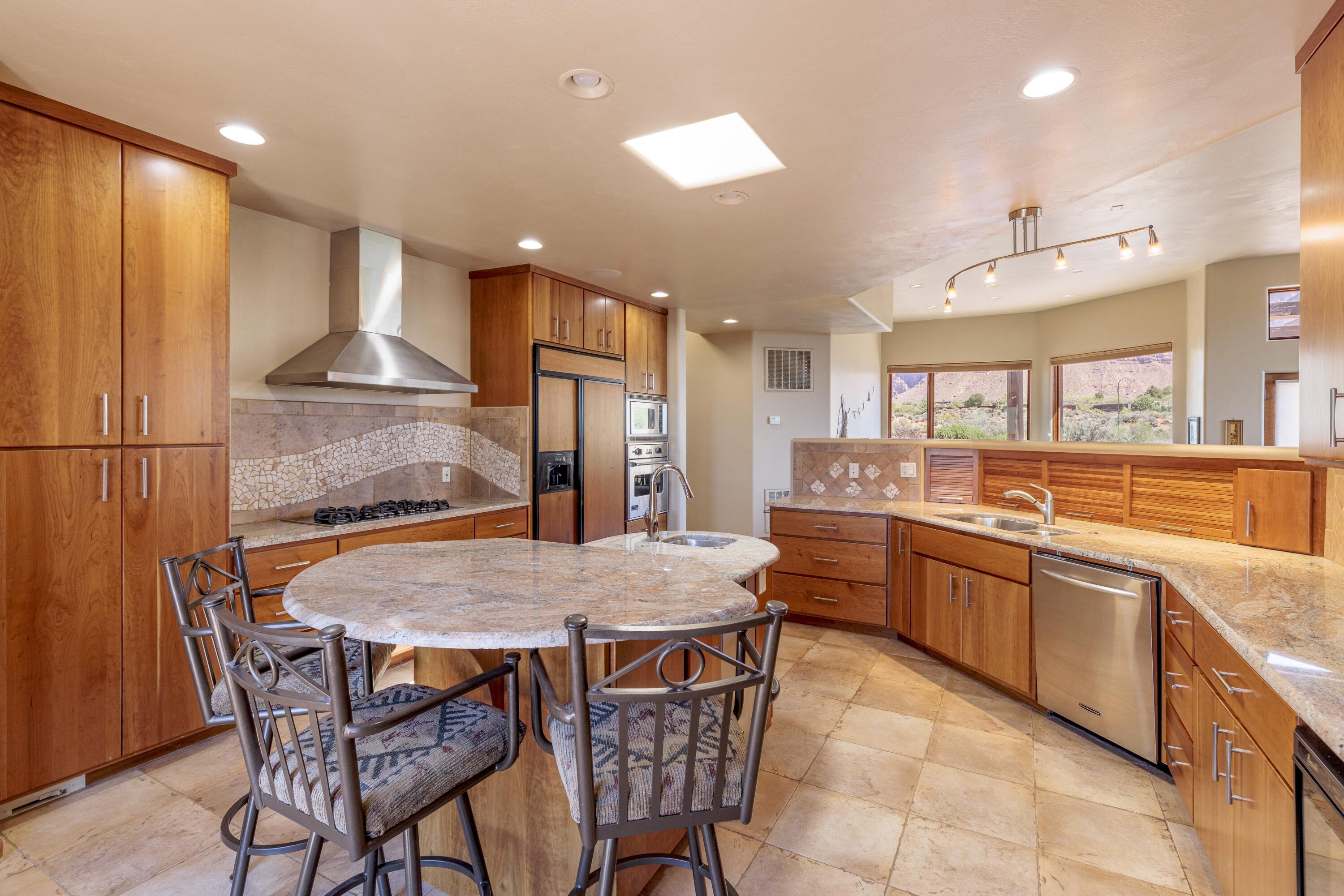 SHONTO POINT - Residential