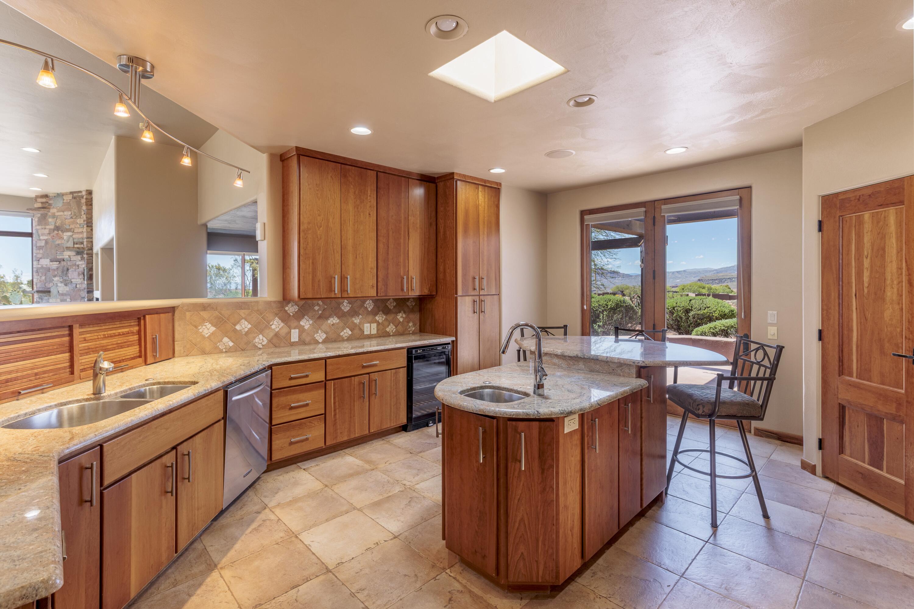 SHONTO POINT - Residential