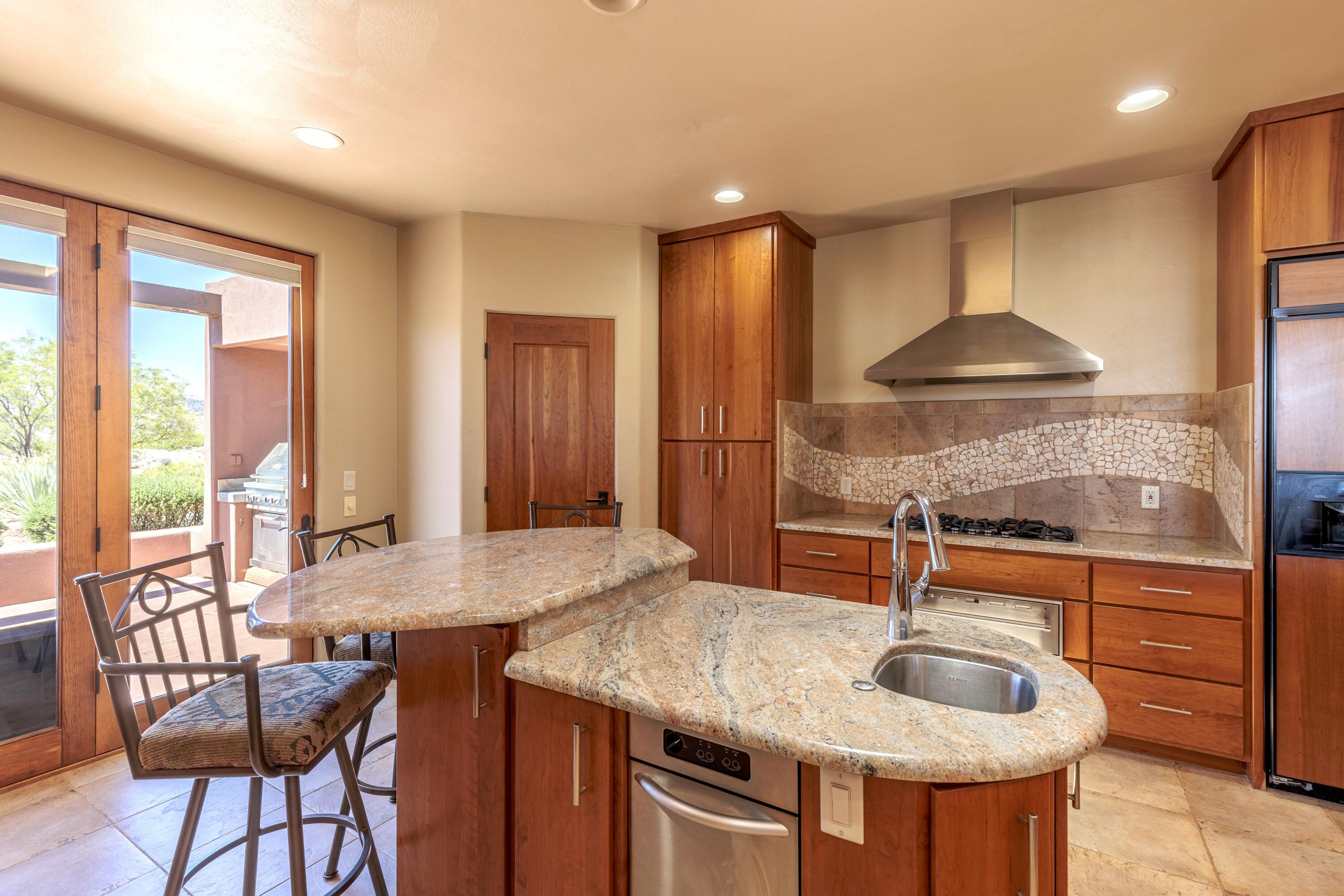 SHONTO POINT - Residential