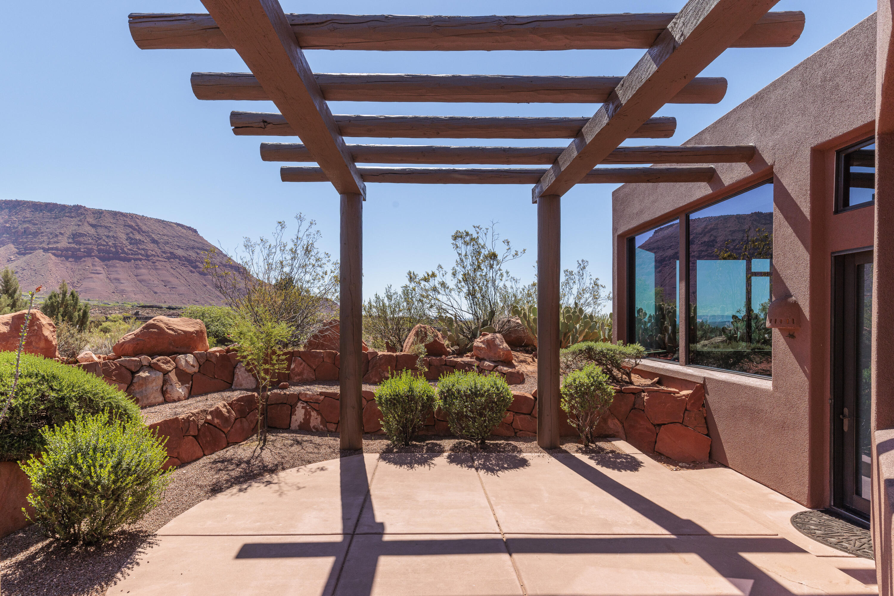 SHONTO POINT - Residential