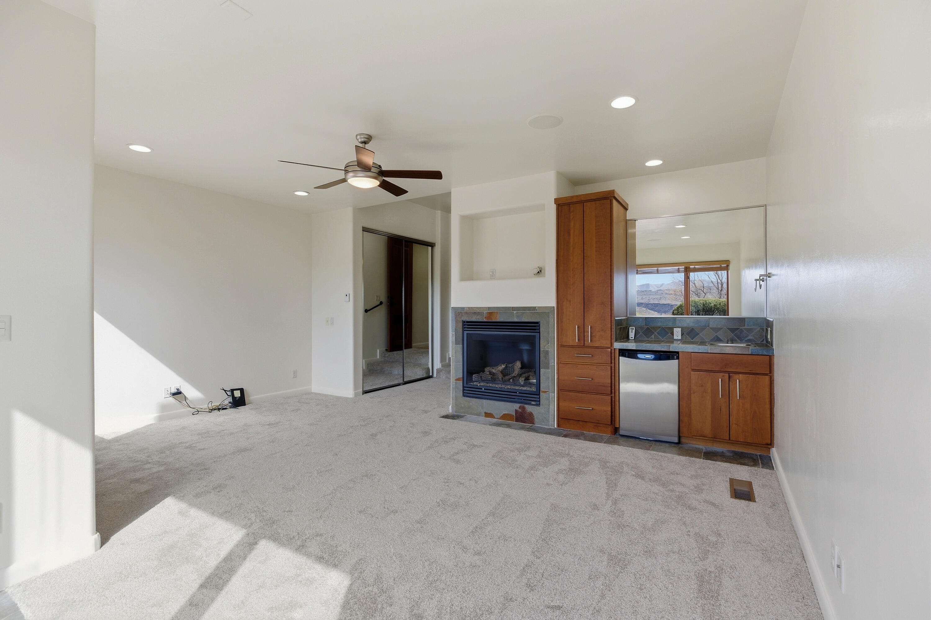 SHONTO POINT - Residential