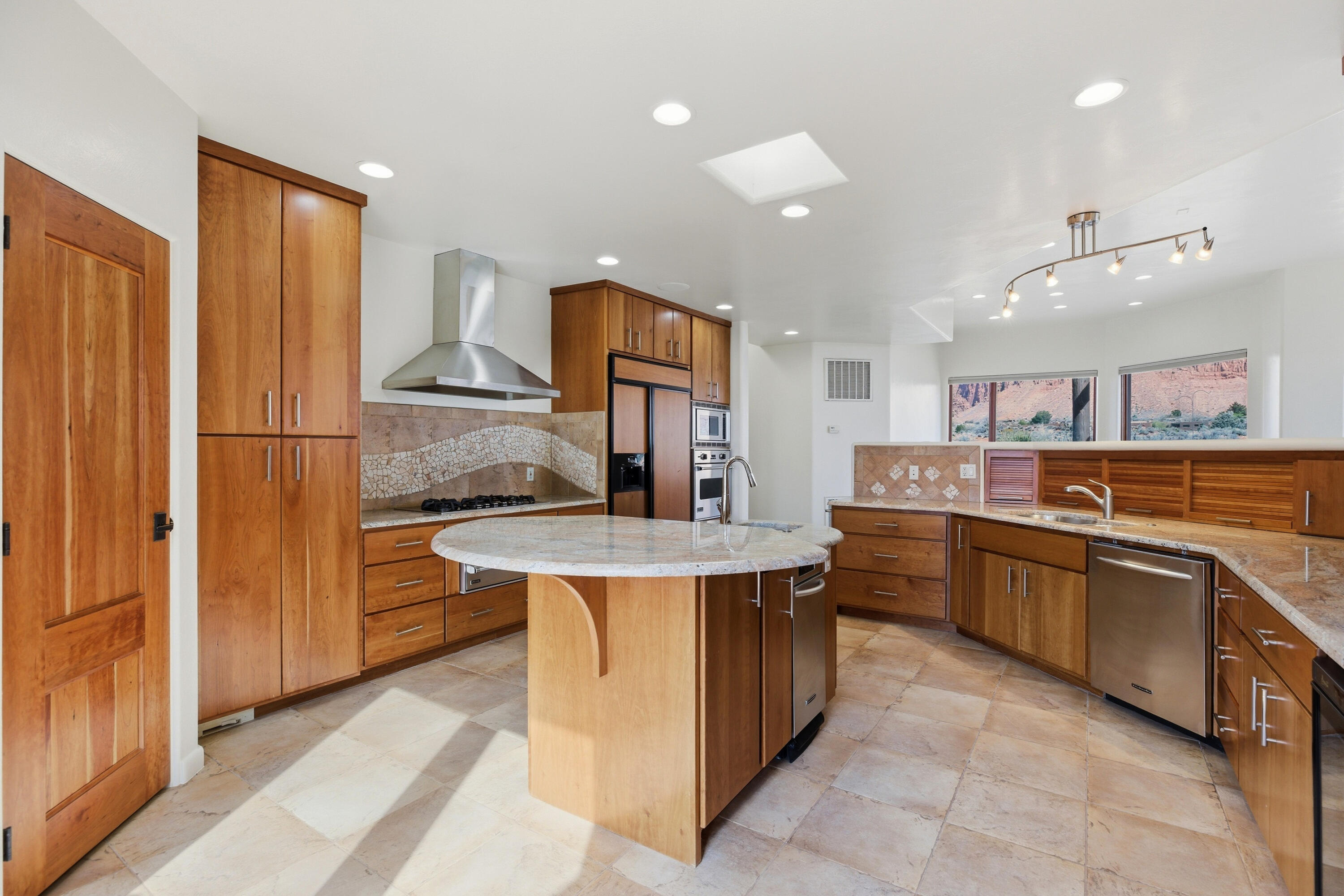 SHONTO POINT - Residential