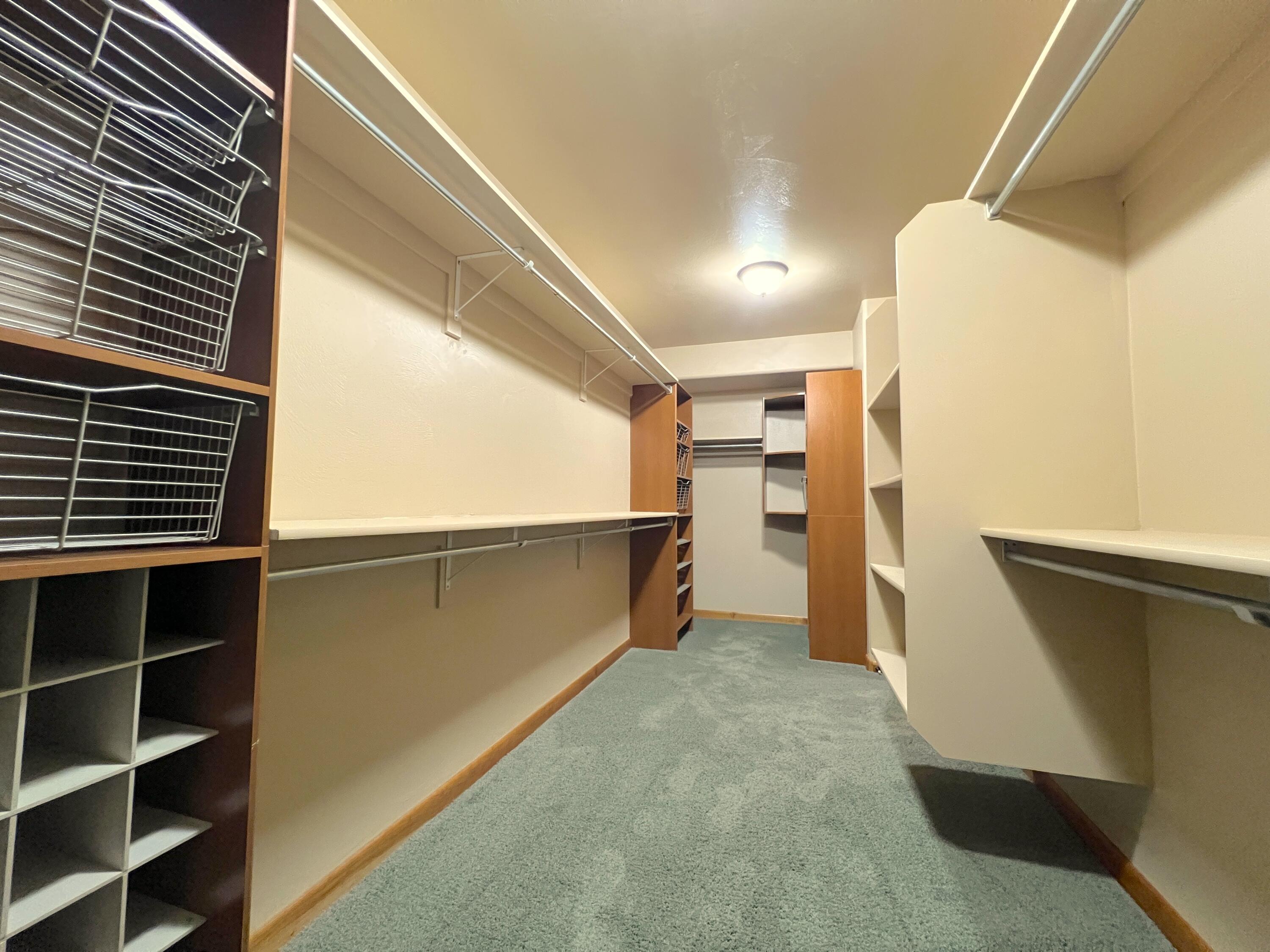 SHONTO POINT - Residential