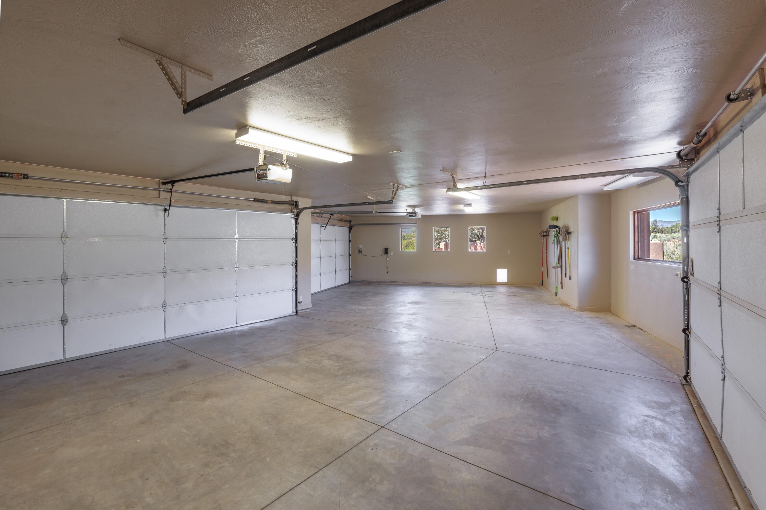 SHONTO POINT - Residential