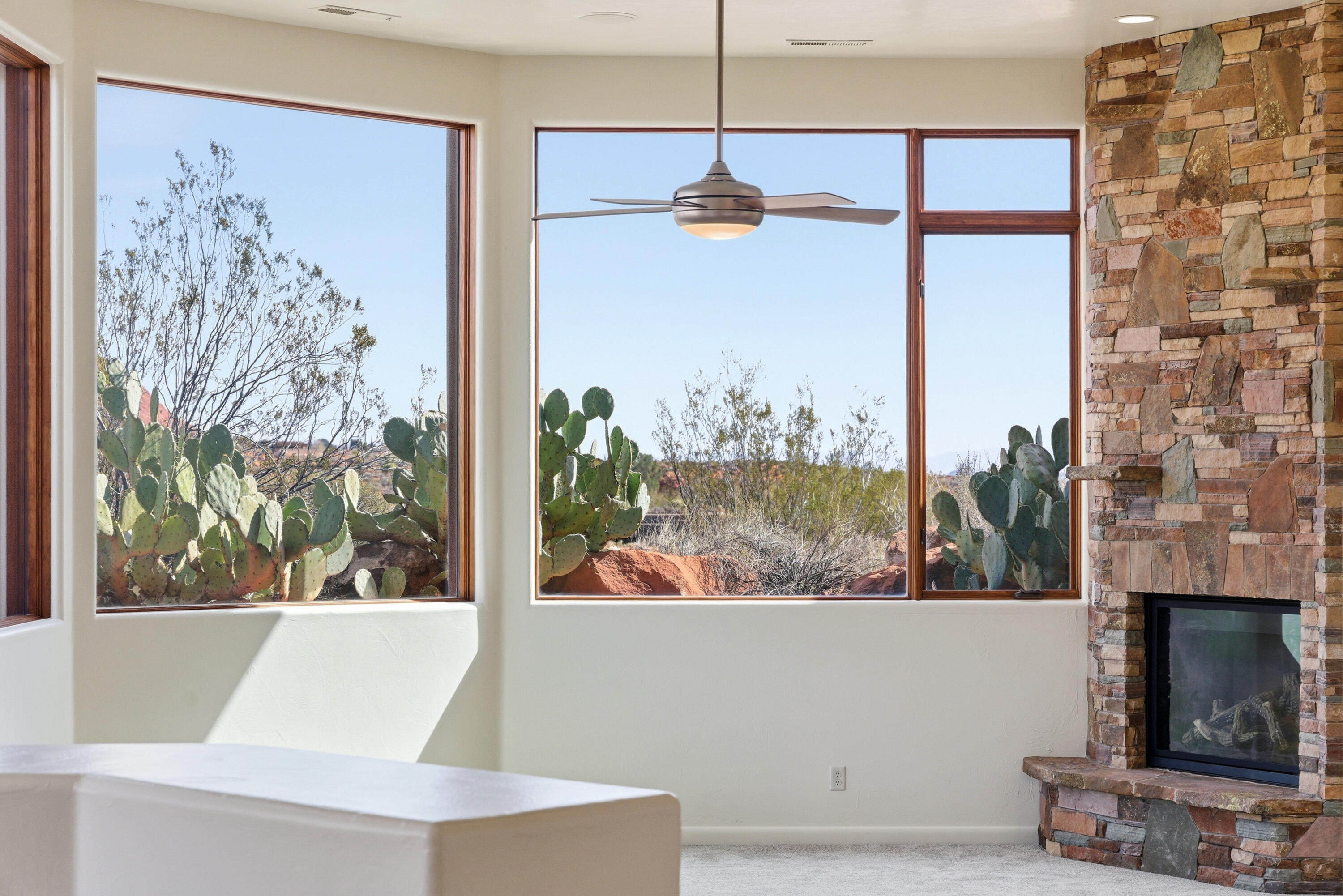 SHONTO POINT - Residential