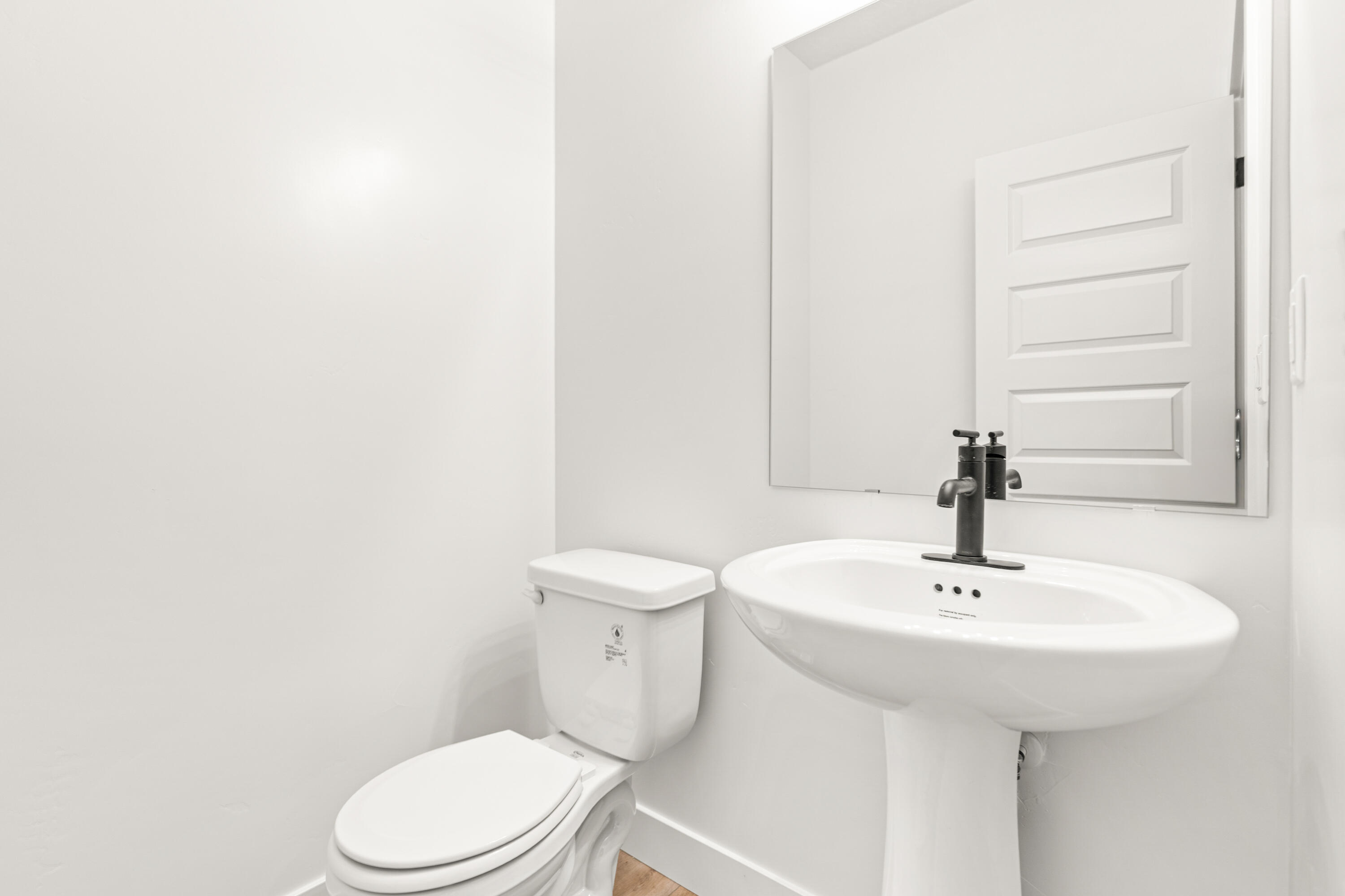 DESERT REFLECTION - Residential