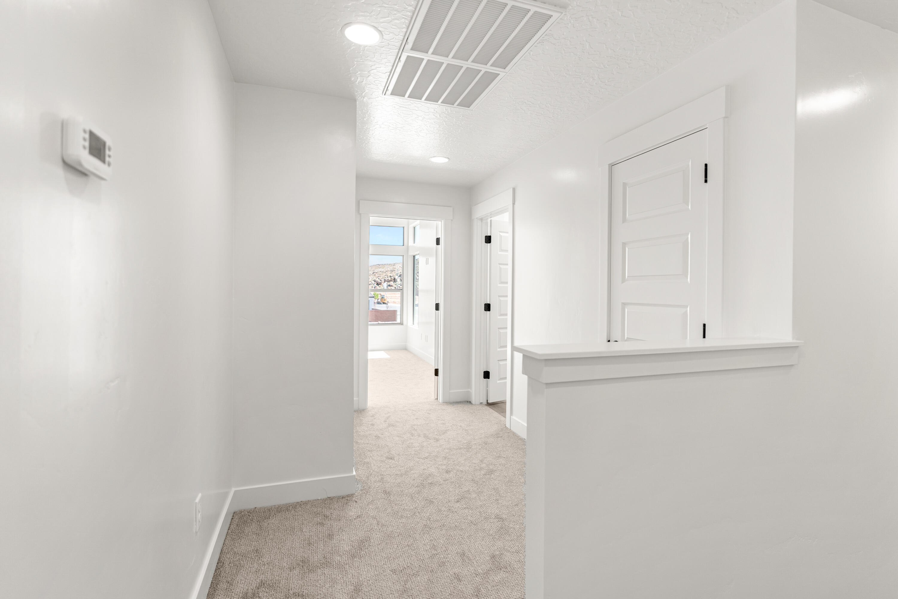 DESERT REFLECTION - Residential