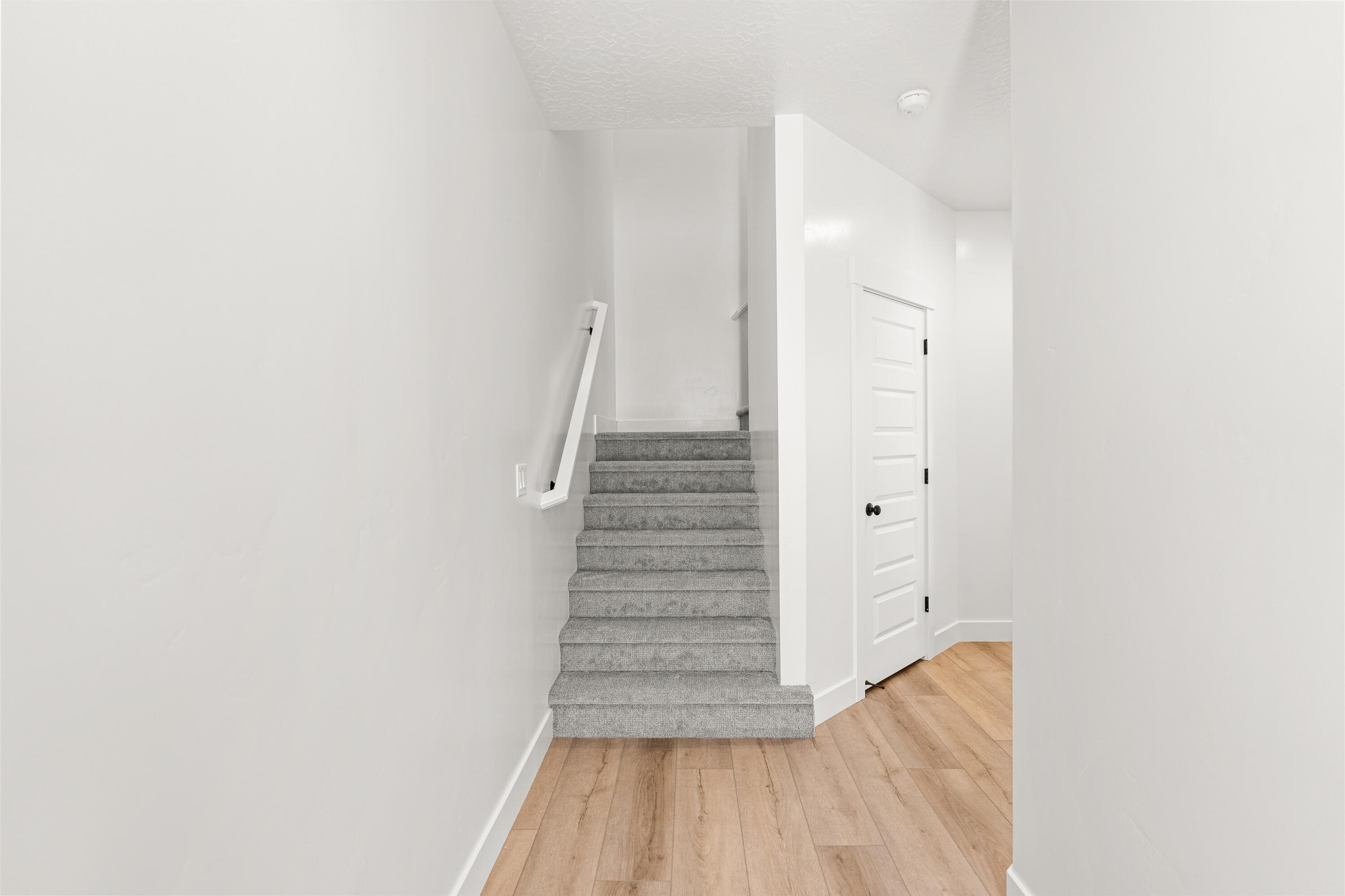 DESERT REFLECTION - Residential