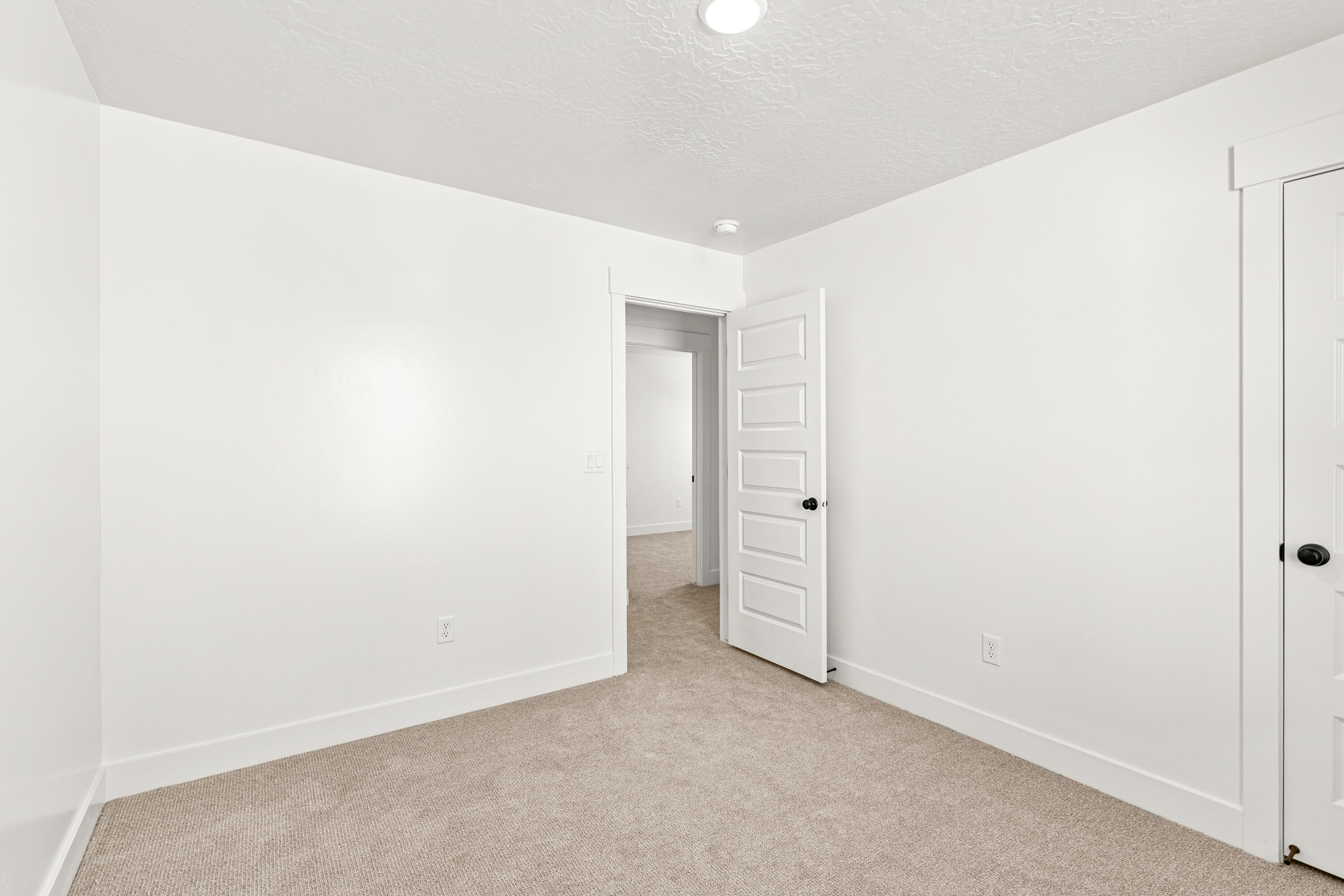 DESERT REFLECTION - Residential