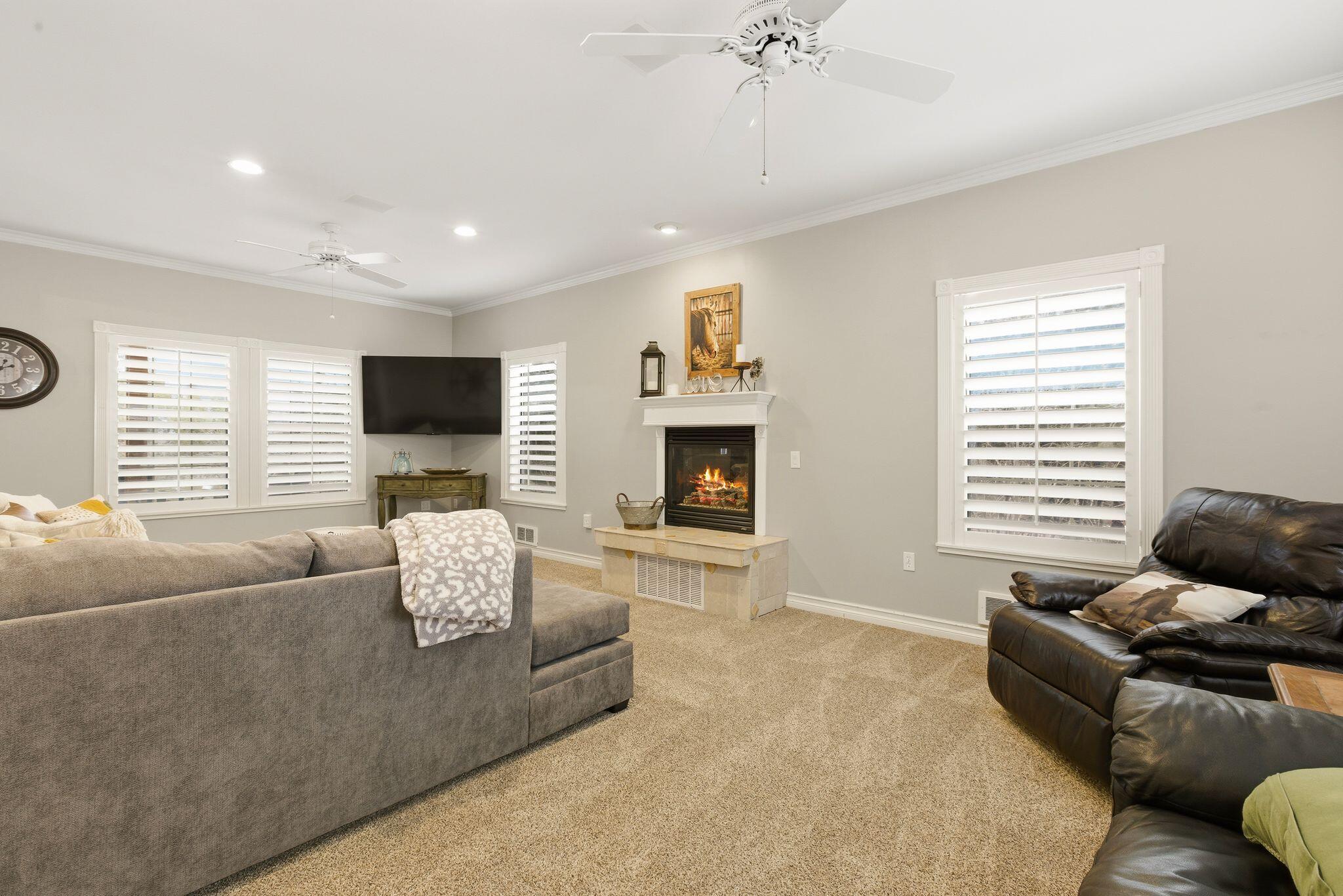 KATHIES ACRES - Residential