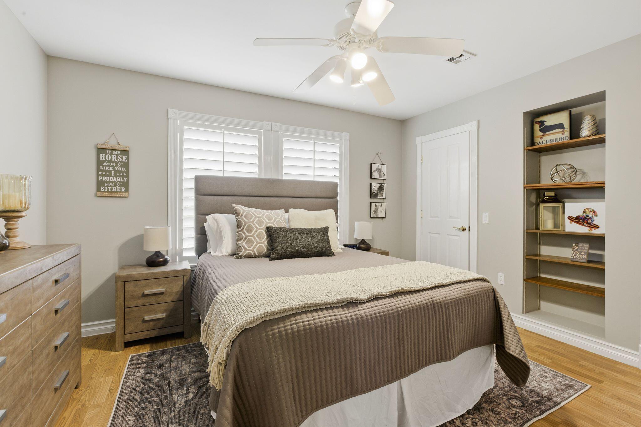 KATHIES ACRES - Residential