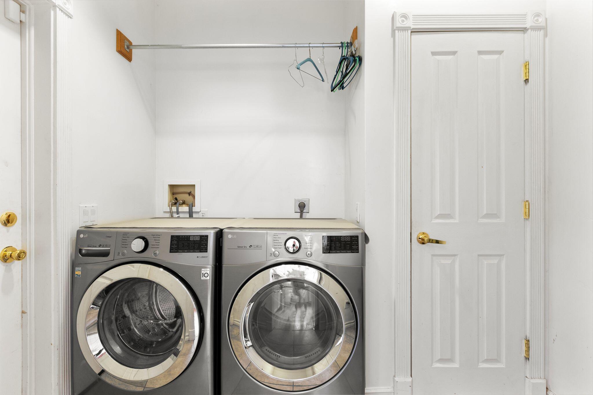 KATHIES ACRES - Residential