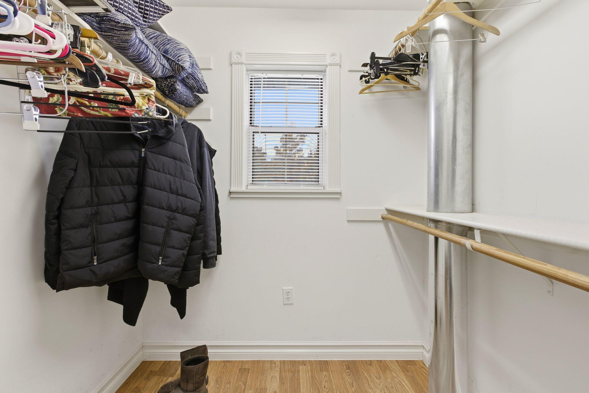 KATHIES ACRES - Residential