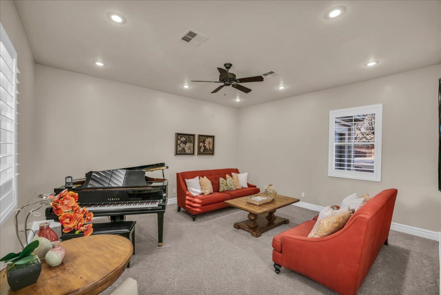 CRIMSON CLIFFS - Residential