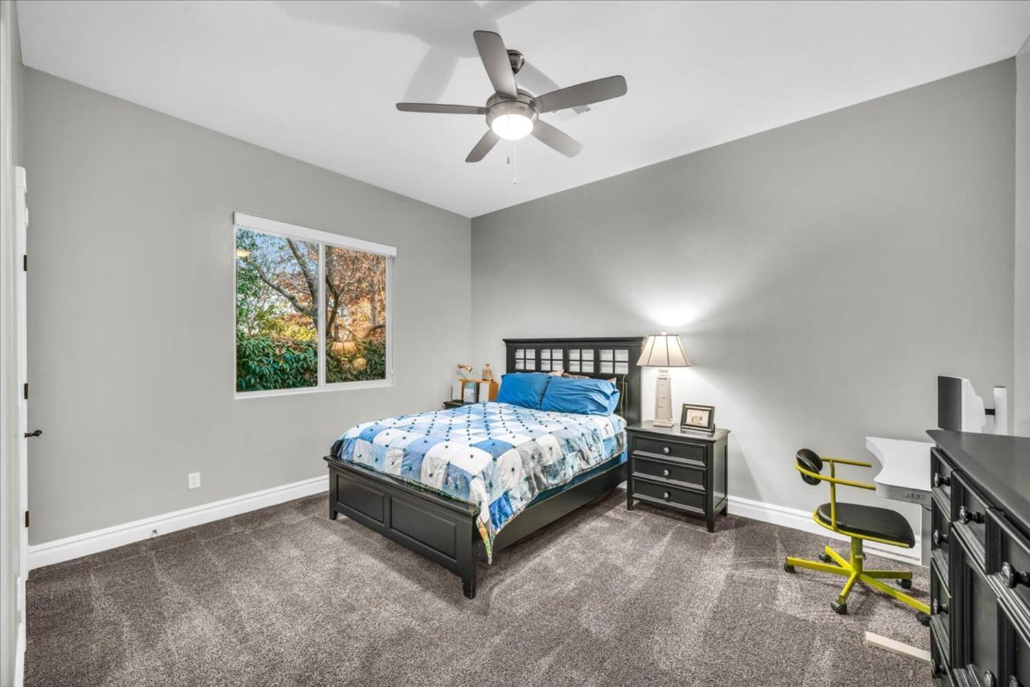 CRIMSON CLIFFS - Residential