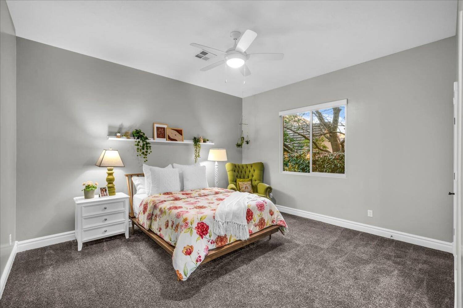 CRIMSON CLIFFS - Residential