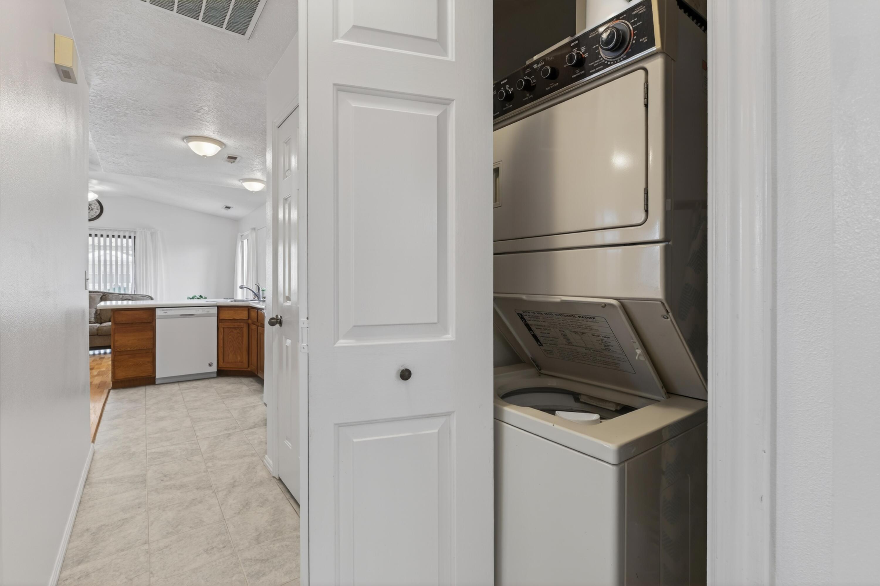 QUAIL LAKE ESTATES - Residential