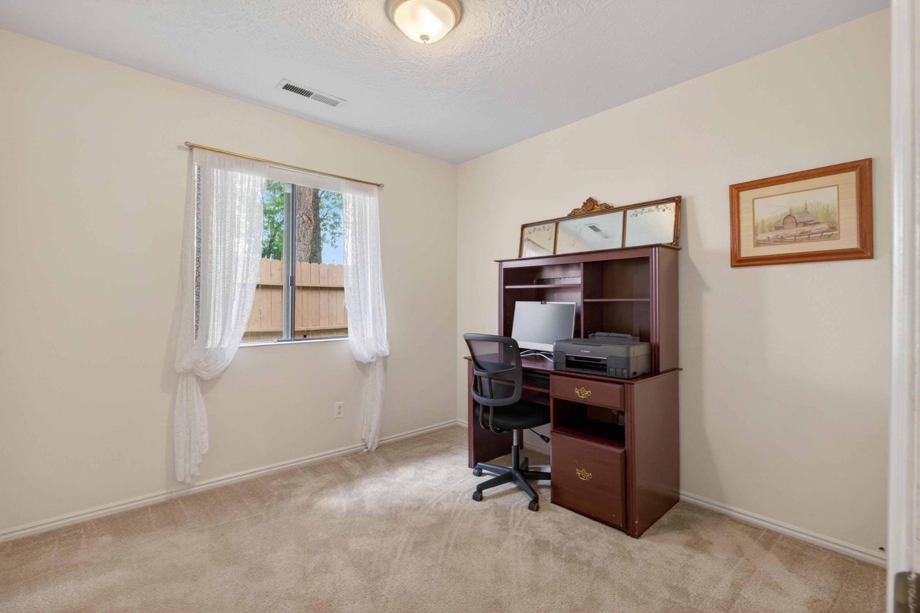 QUAIL LAKE ESTATES - Residential