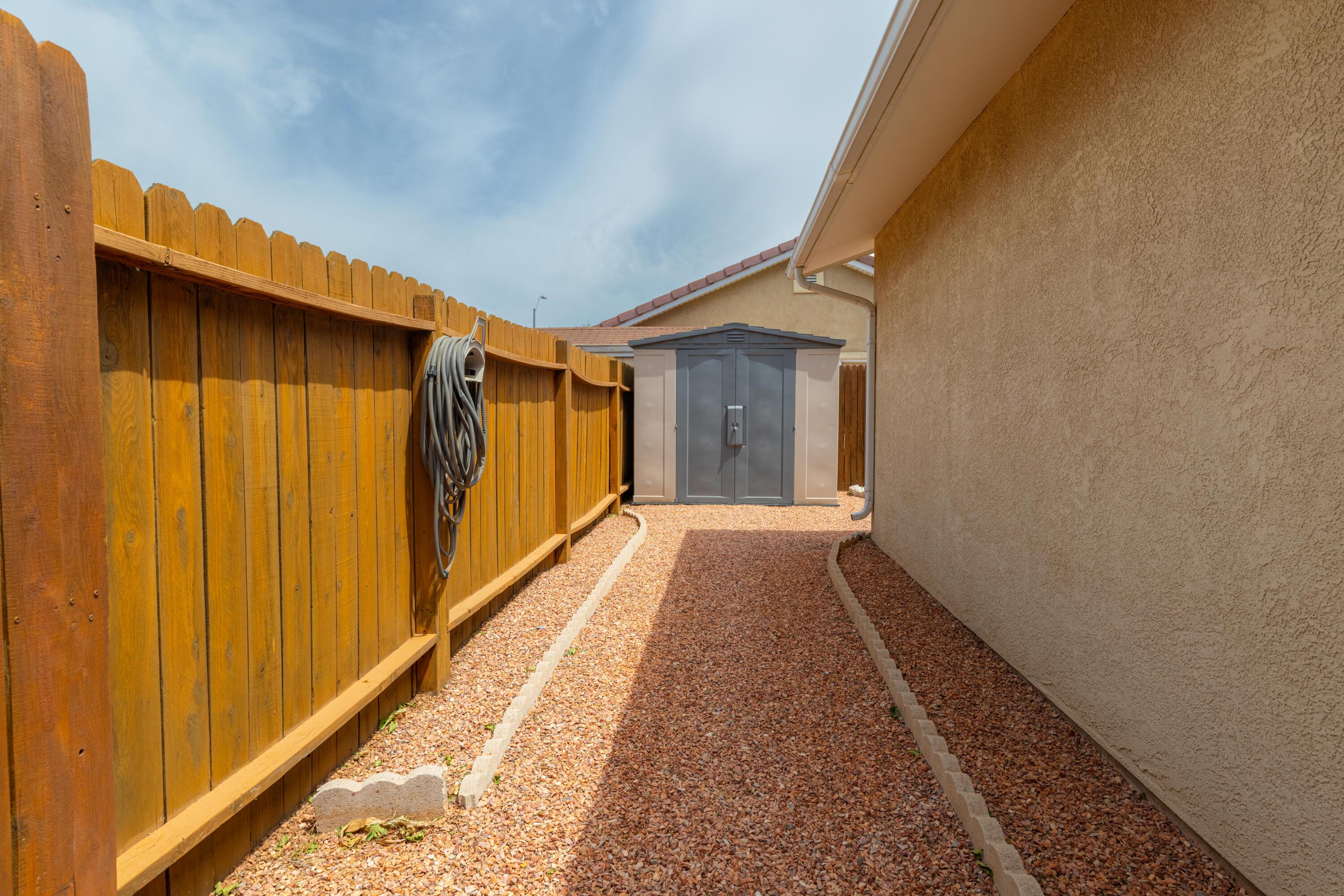 QUAIL LAKE ESTATES - Residential