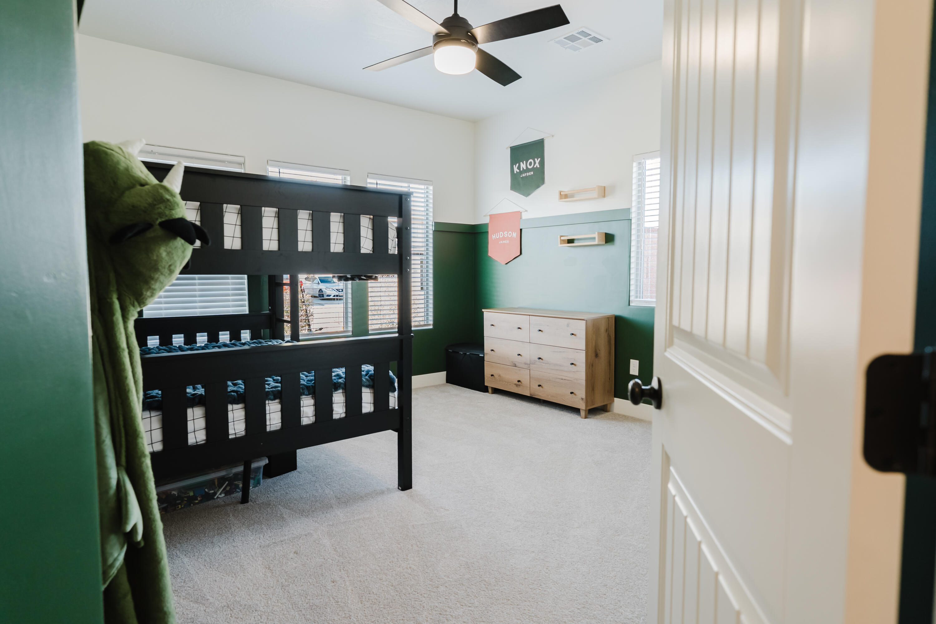 SAGE CANYON - Residential