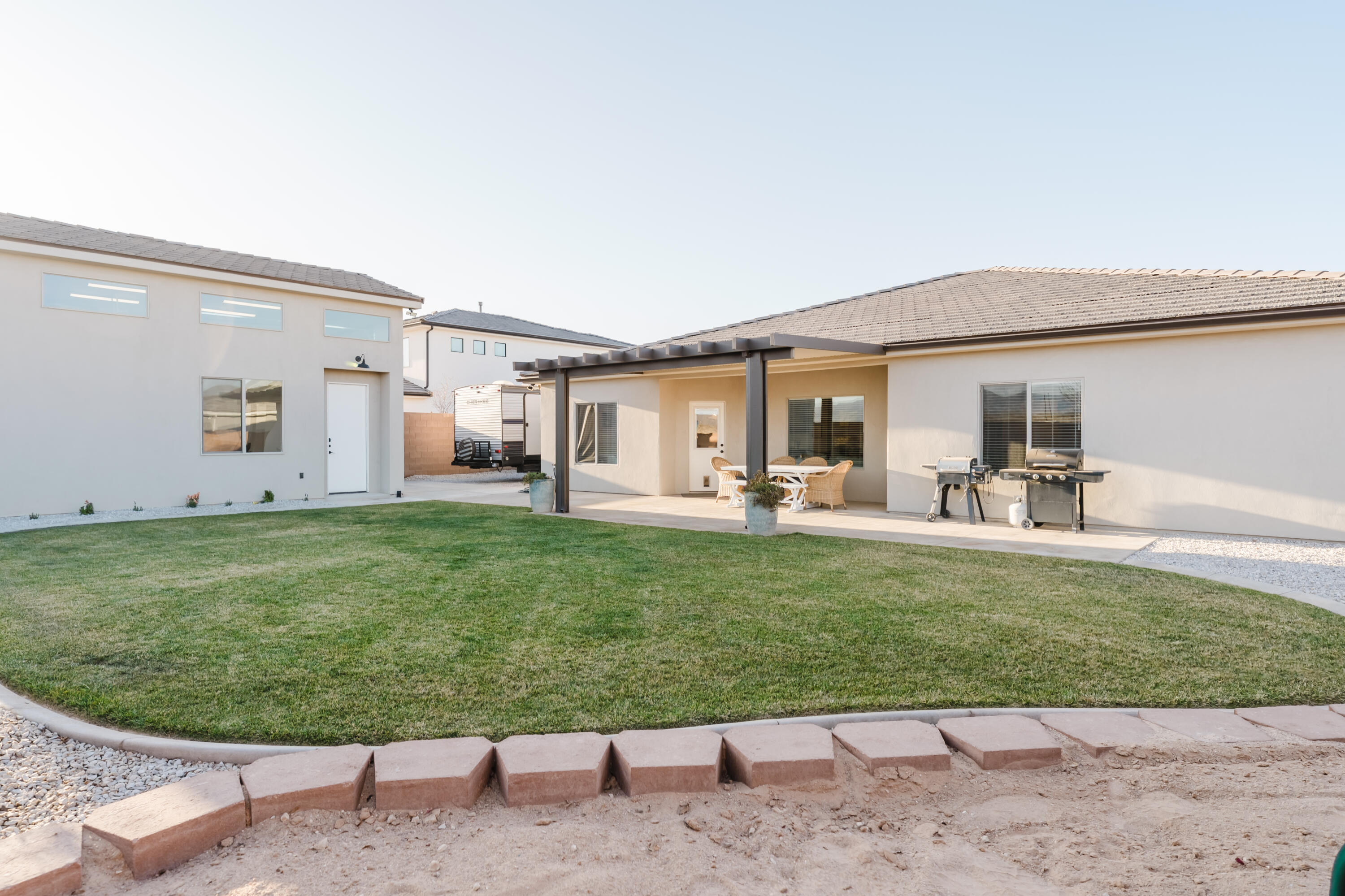 SAGE CANYON - Residential