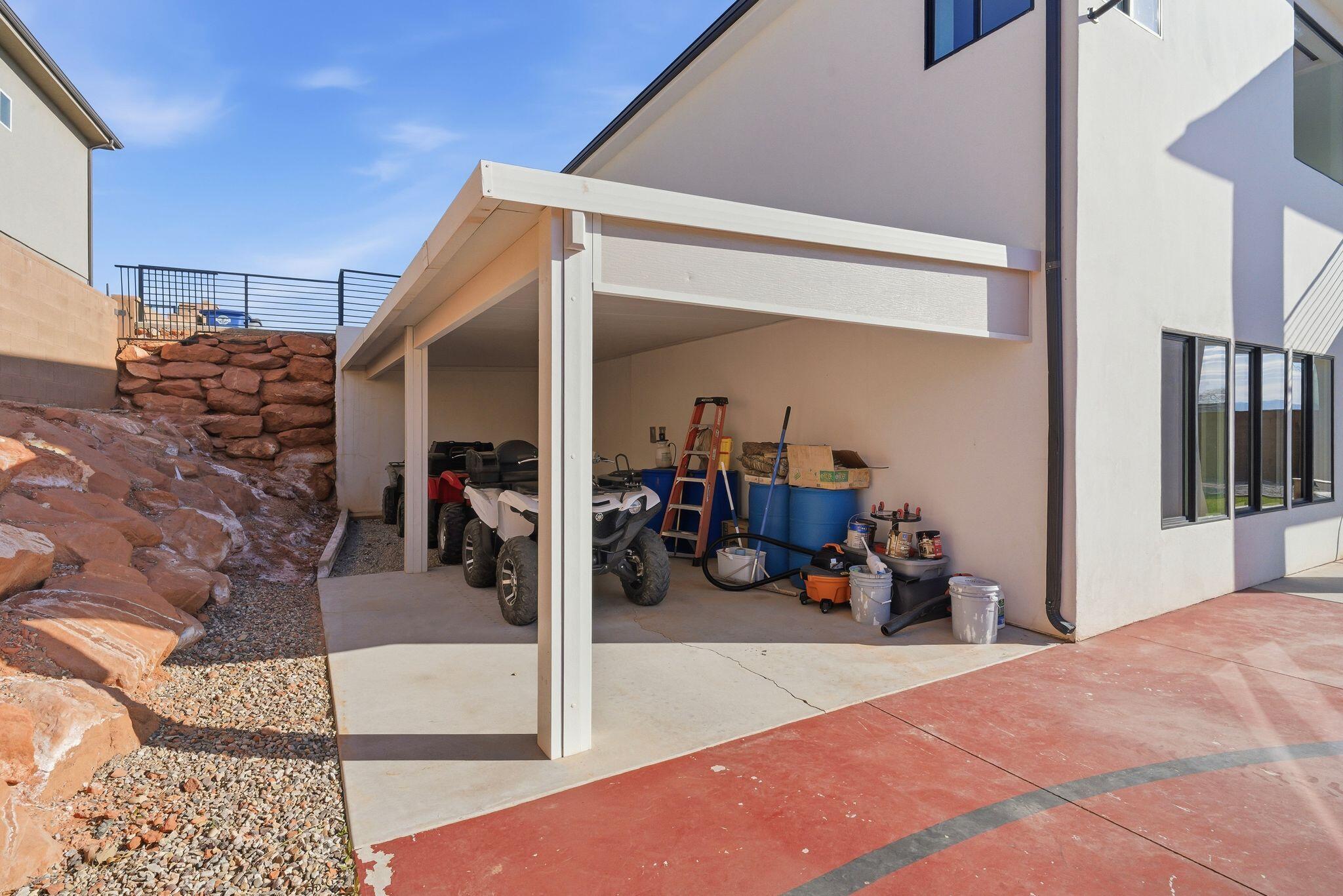 ST GEORGE TOWNSITE - Residential