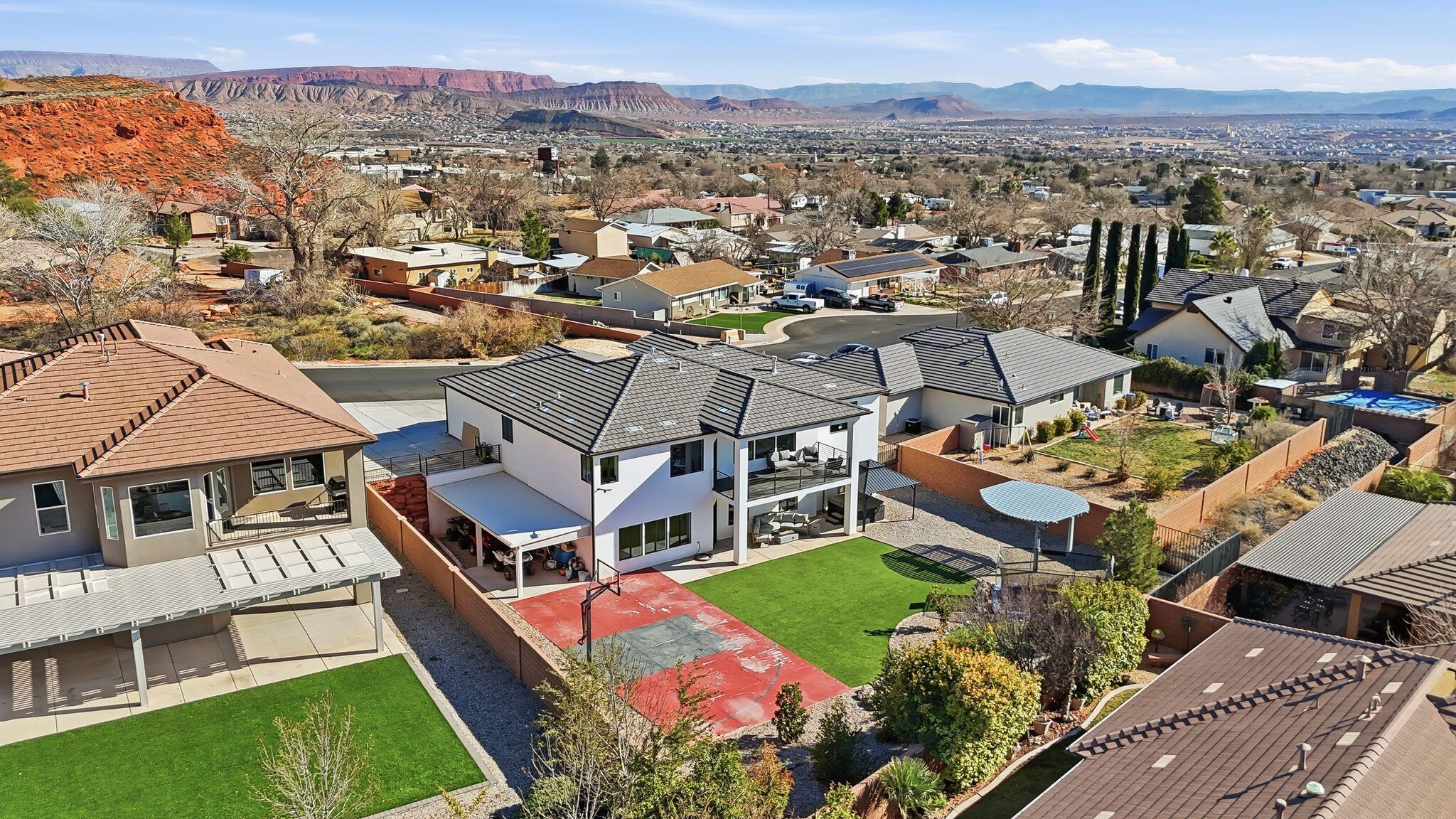 ST GEORGE TOWNSITE - Residential