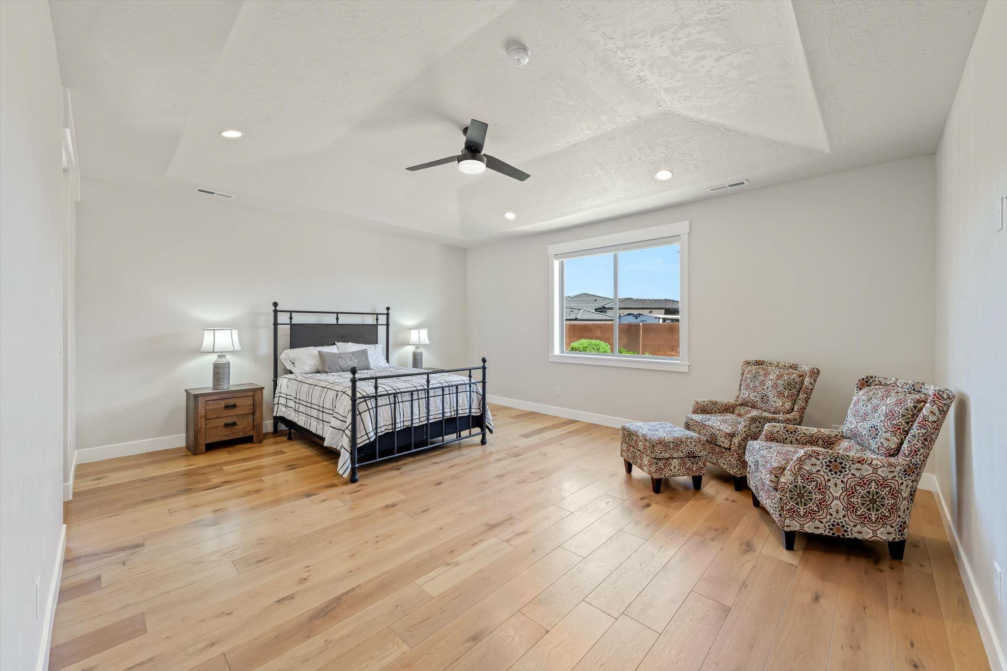 BELLA SOL AT SANTA CLARA - Residential