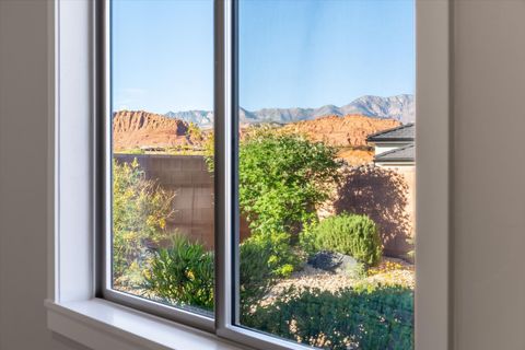 Tiny photo for 2782 Bella Sol DR, Santa Clara, UT 84765 (MLS # 26-271405)