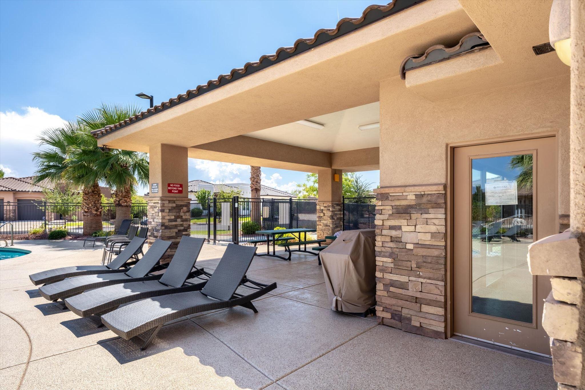 BELLA SOL AT SANTA CLARA - Residential