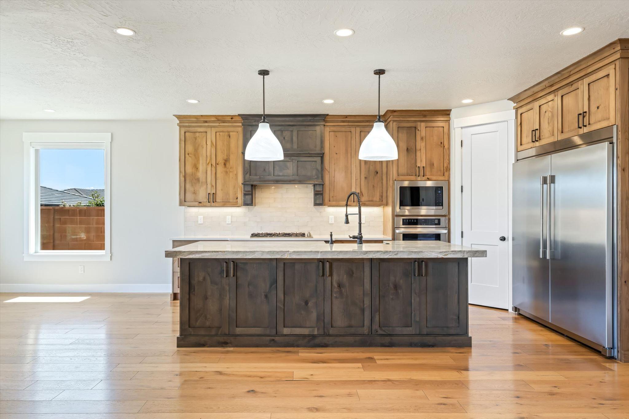 BELLA SOL AT SANTA CLARA - Residential