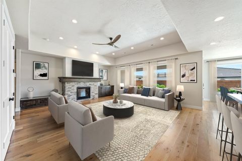 Tiny photo for 2782 Bella Sol DR, Santa Clara, UT 84765 (MLS # 26-271405)