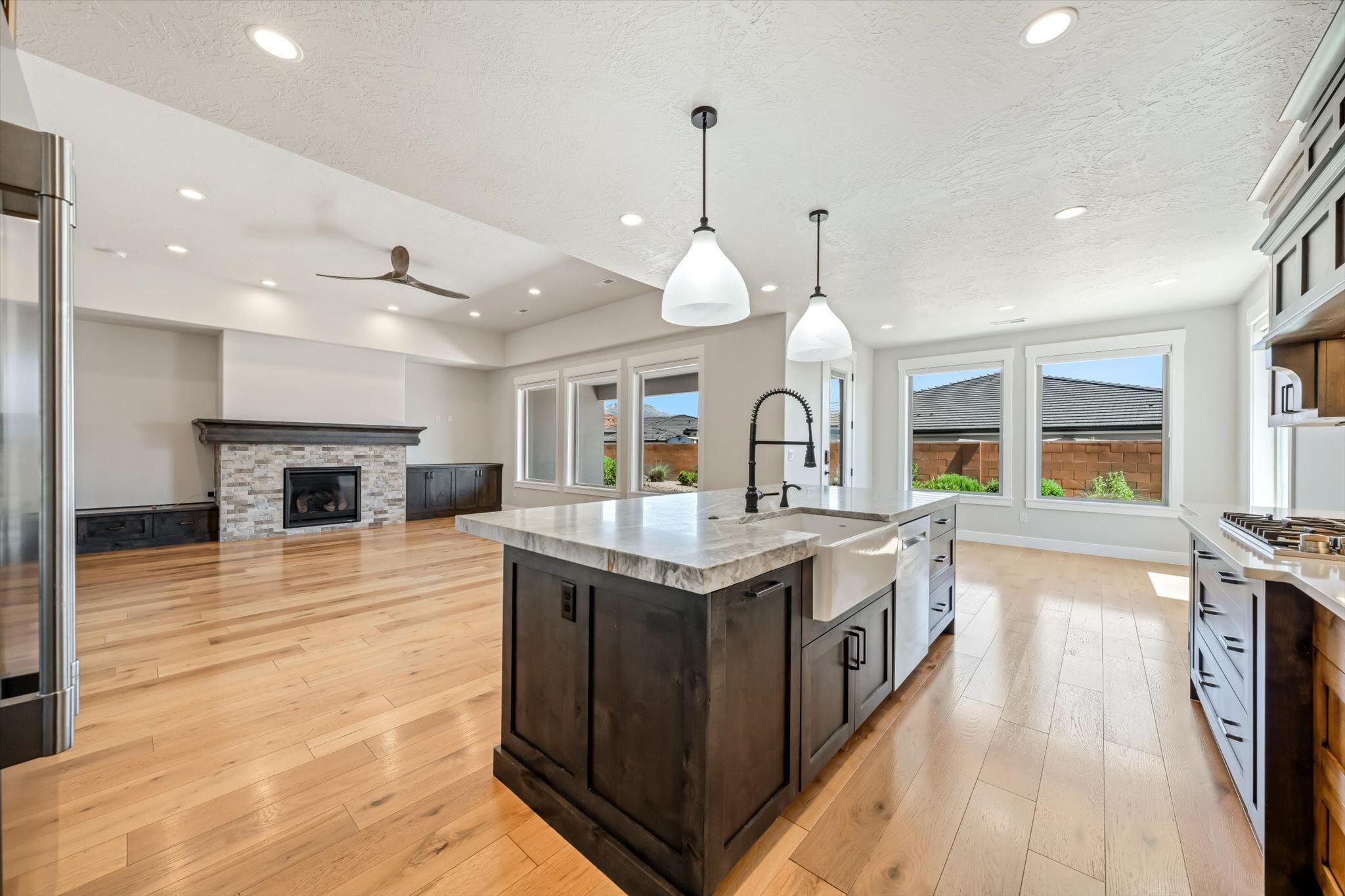 BELLA SOL AT SANTA CLARA - Residential