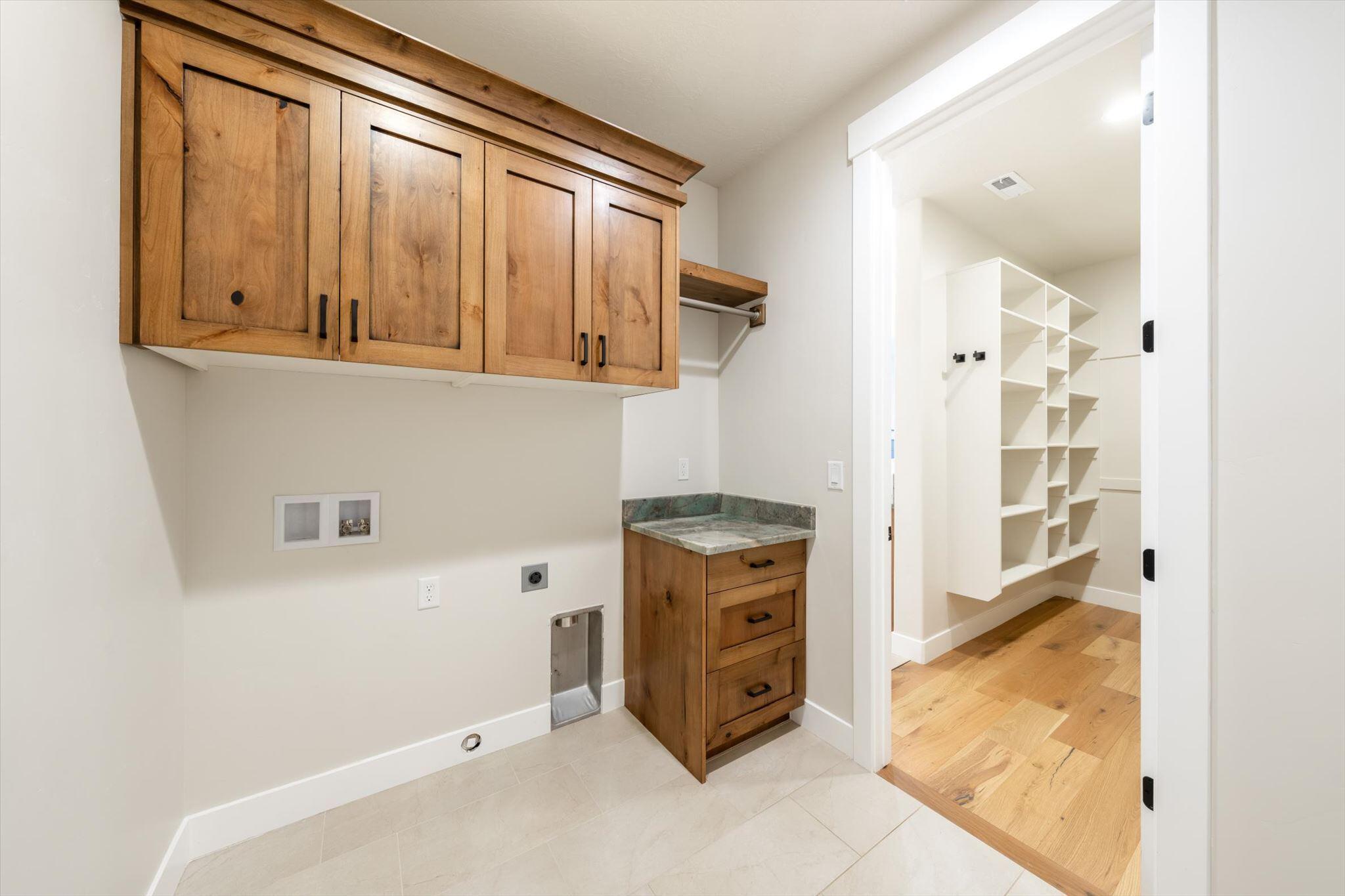 BELLA SOL AT SANTA CLARA - Residential