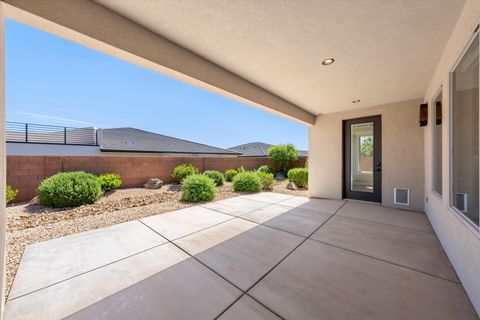 Tiny photo for 2782 Bella Sol DR, Santa Clara, UT 84765 (MLS # 26-271405)