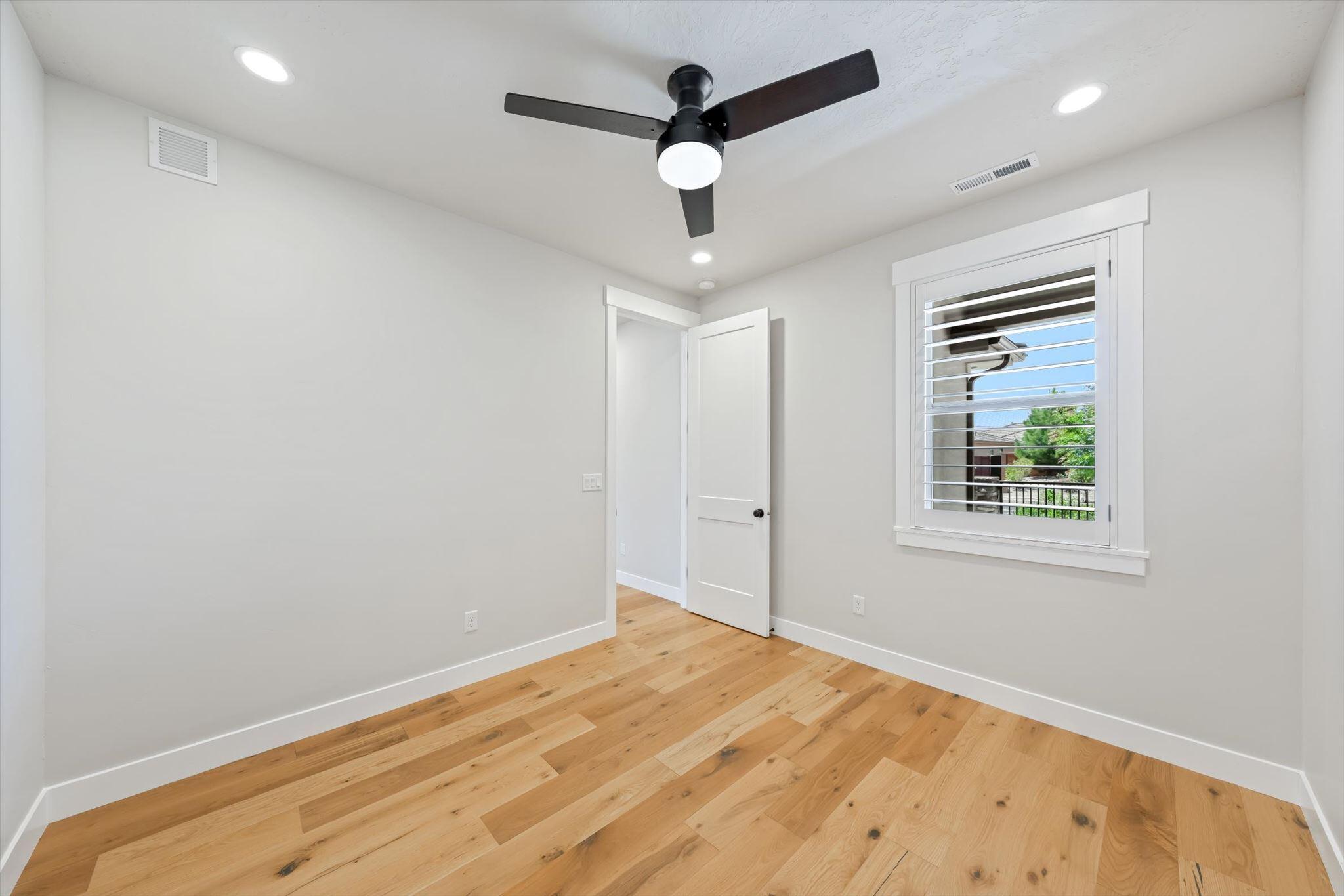 BELLA SOL AT SANTA CLARA - Residential