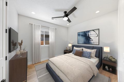 Tiny photo for 2782 Bella Sol DR, Santa Clara, UT 84765 (MLS # 26-271405)