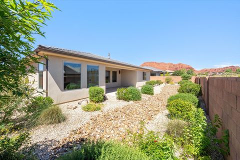 Tiny photo for 2782 Bella Sol DR, Santa Clara, UT 84765 (MLS # 26-271405)