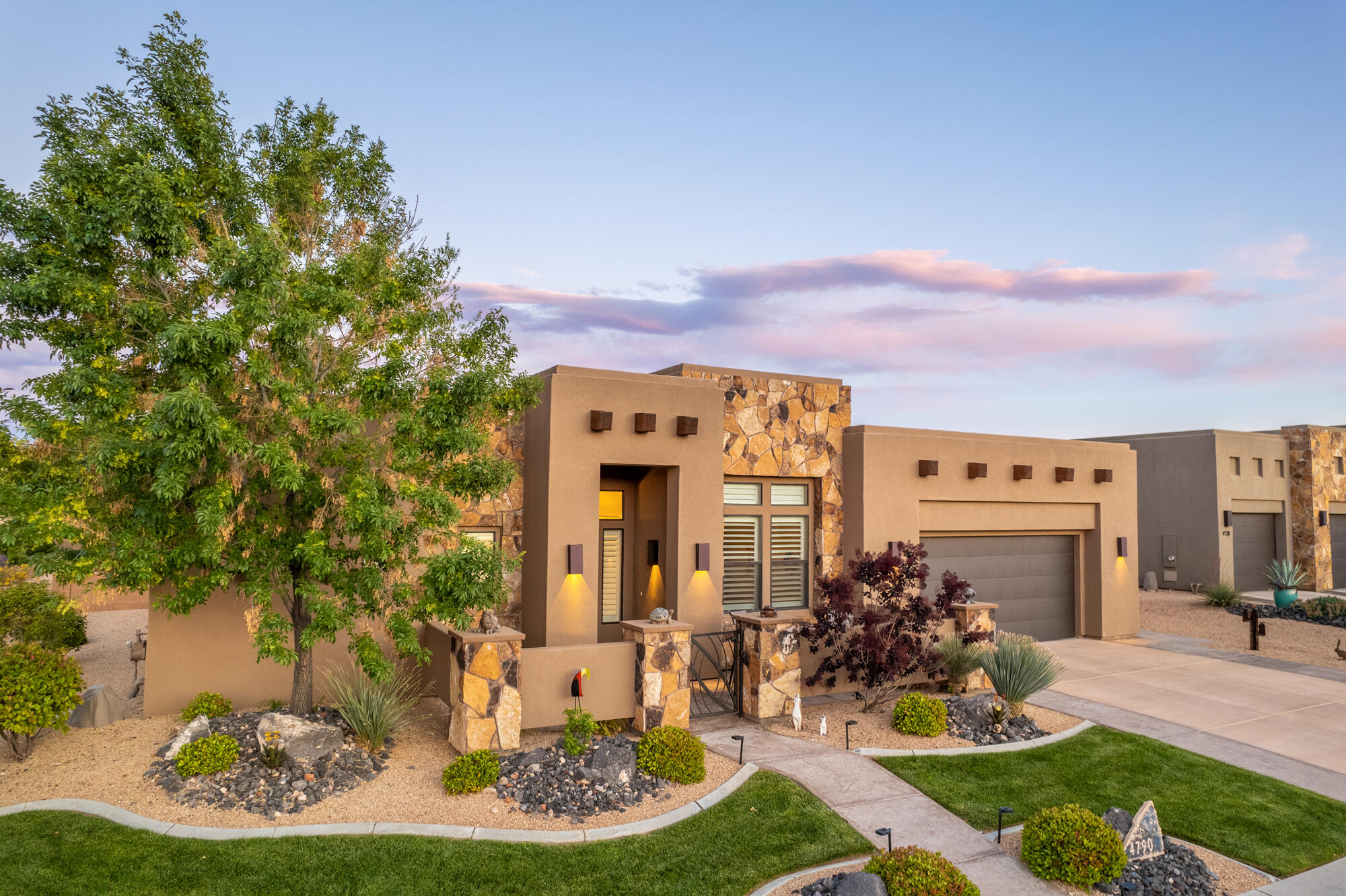 LEDGES OF SG WHITE ROCKS - Residential