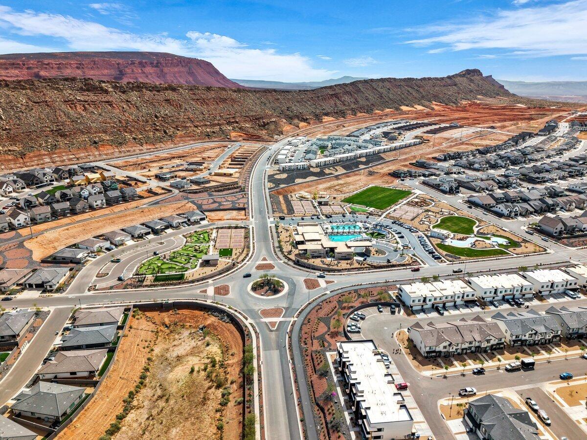 HOODOO HOLLOW AT LONG VALLEY - Residential