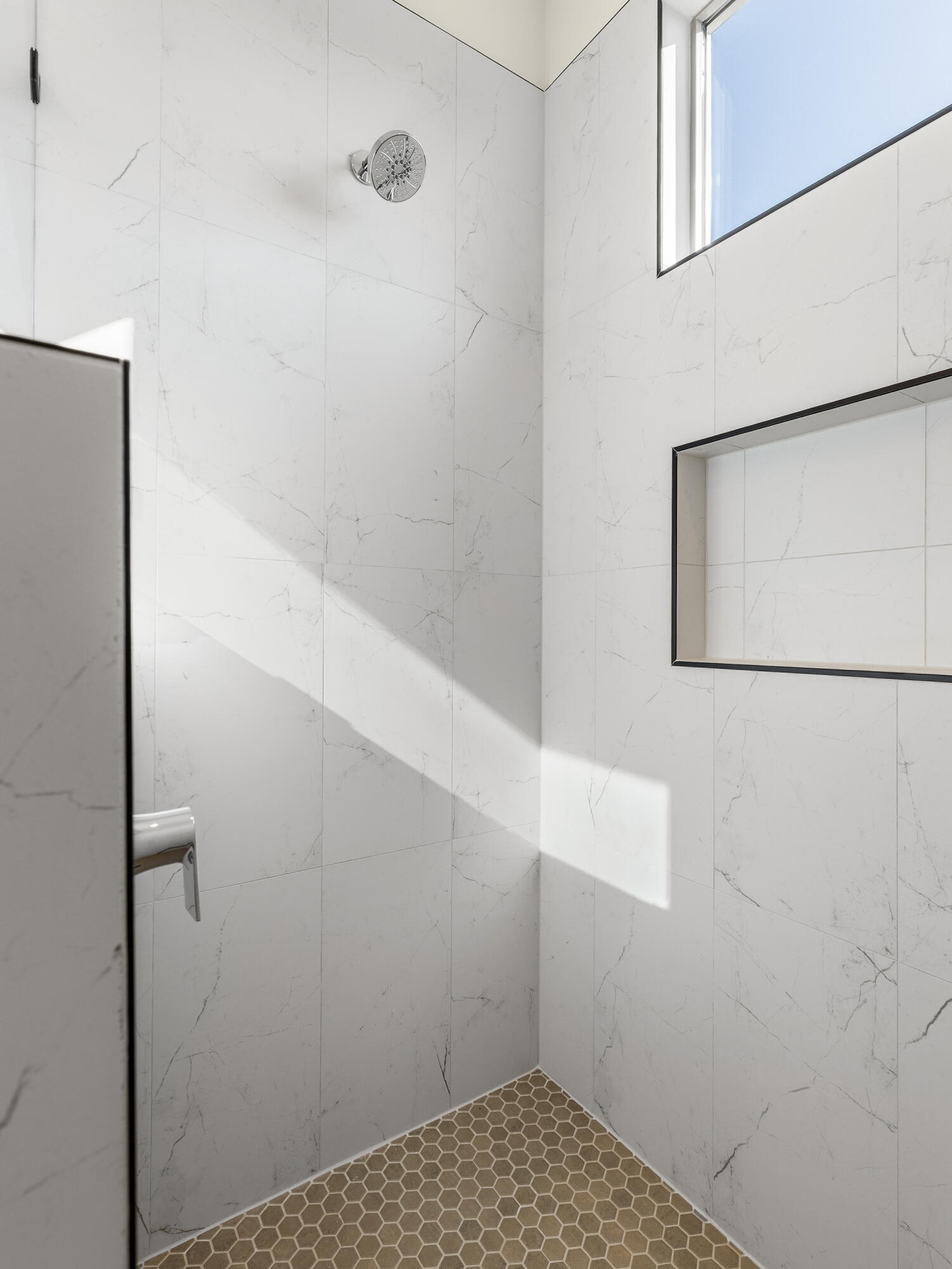 HURRICANE VIEWS - Residential