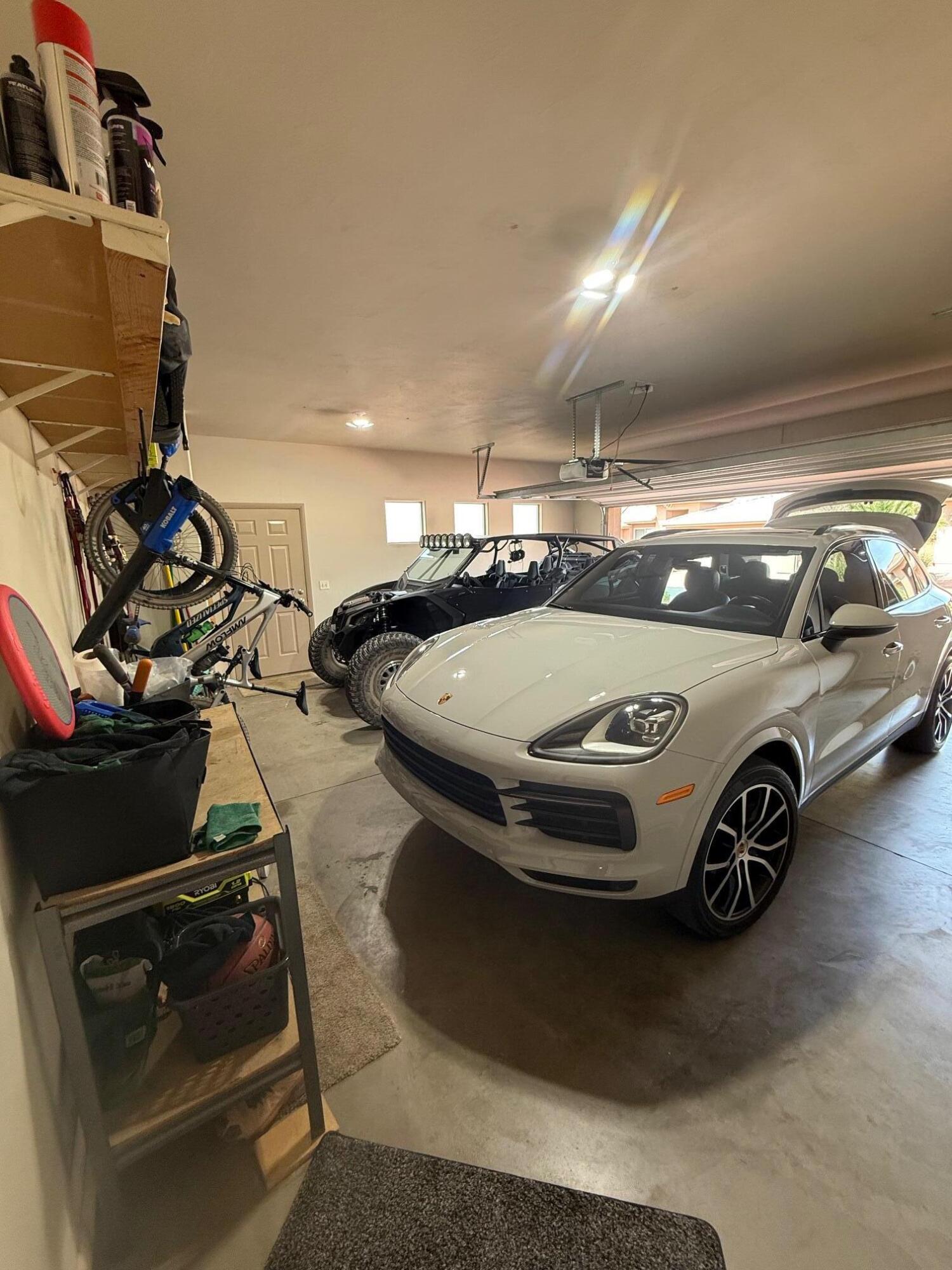 RIVER CREST TOWNHOMES - Residential