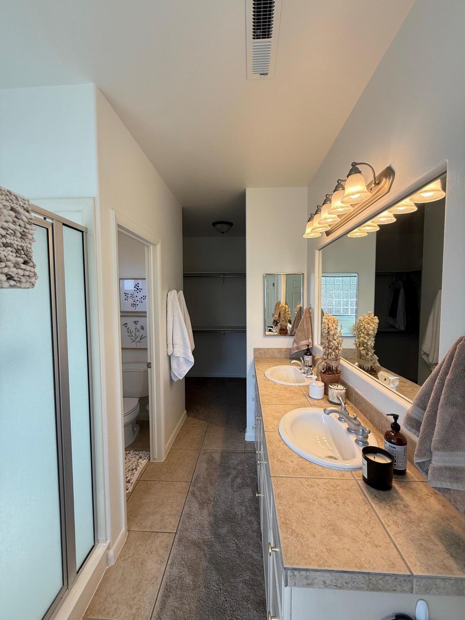 RIVER CREST TOWNHOMES - Residential