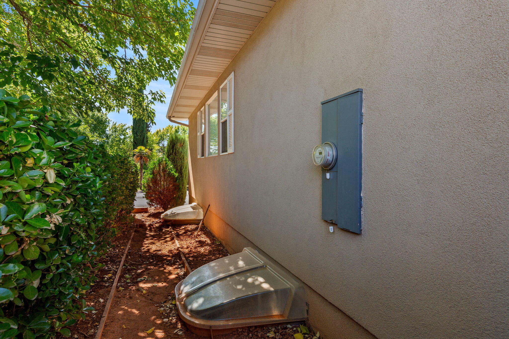 KINGS ROW ESTATES - Residential